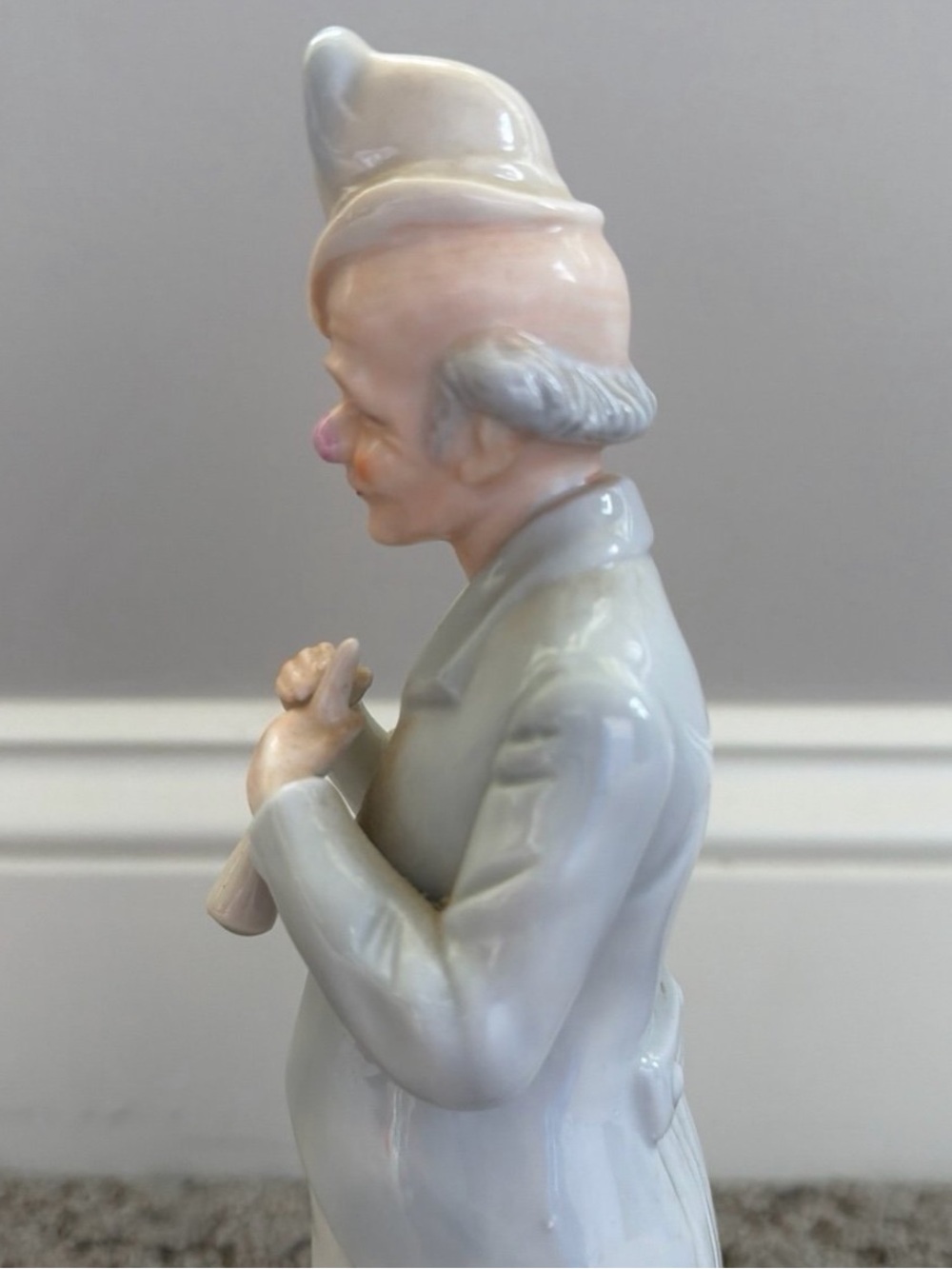 Vintage KMP Porcelain Figurine Clown Playing the Horn Musical Trio - Picture 10 of 12